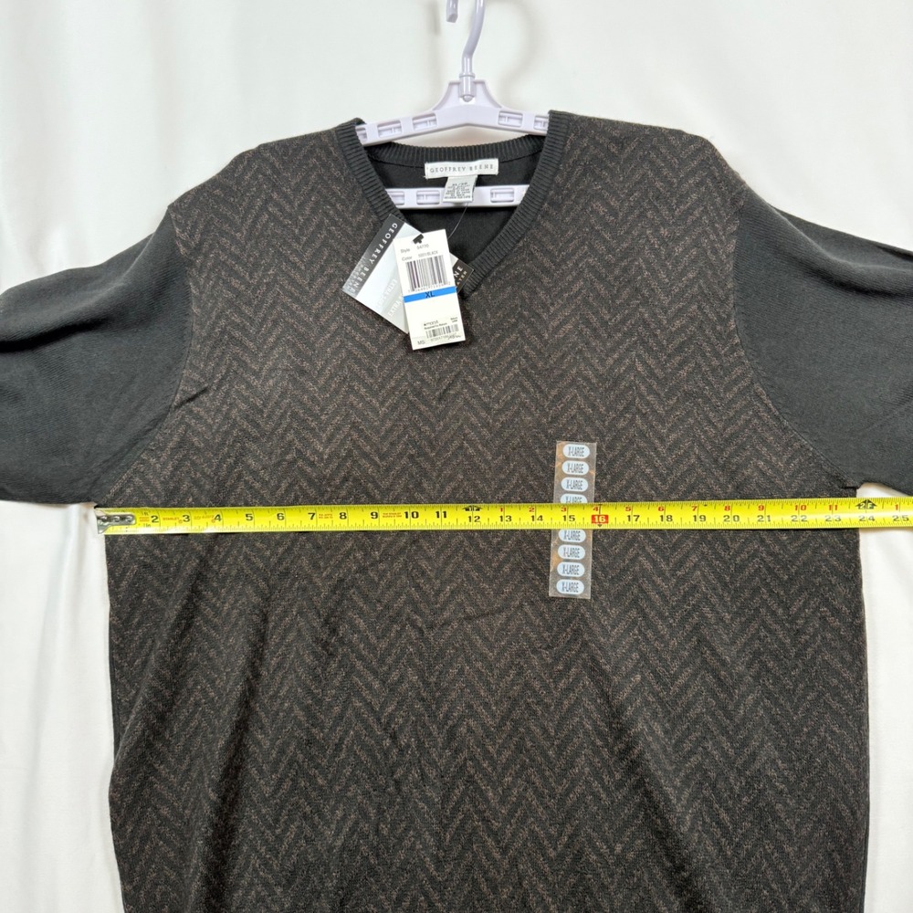 Geoffrey Beene Mens V Neck Sweater XL Black Herringbone Knit Pullover NWT - Picture 7 of 9